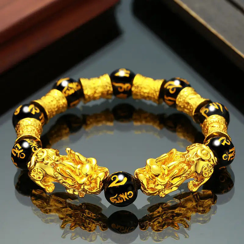 Couple'S Obsidian Bracelets for Men And Women Featuring Golden Pixiu