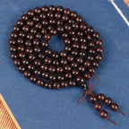 Men's & Women's Natural Wood Buddhist Prayer Beads Bracelet - Brown & Black Chinese Style Lucky Charm Rosary with Red Cap & Beads, Smooth Spherical Beads for Meditation, Spiritual Practice, Casual Attire - Durable Natural Wood Material,
